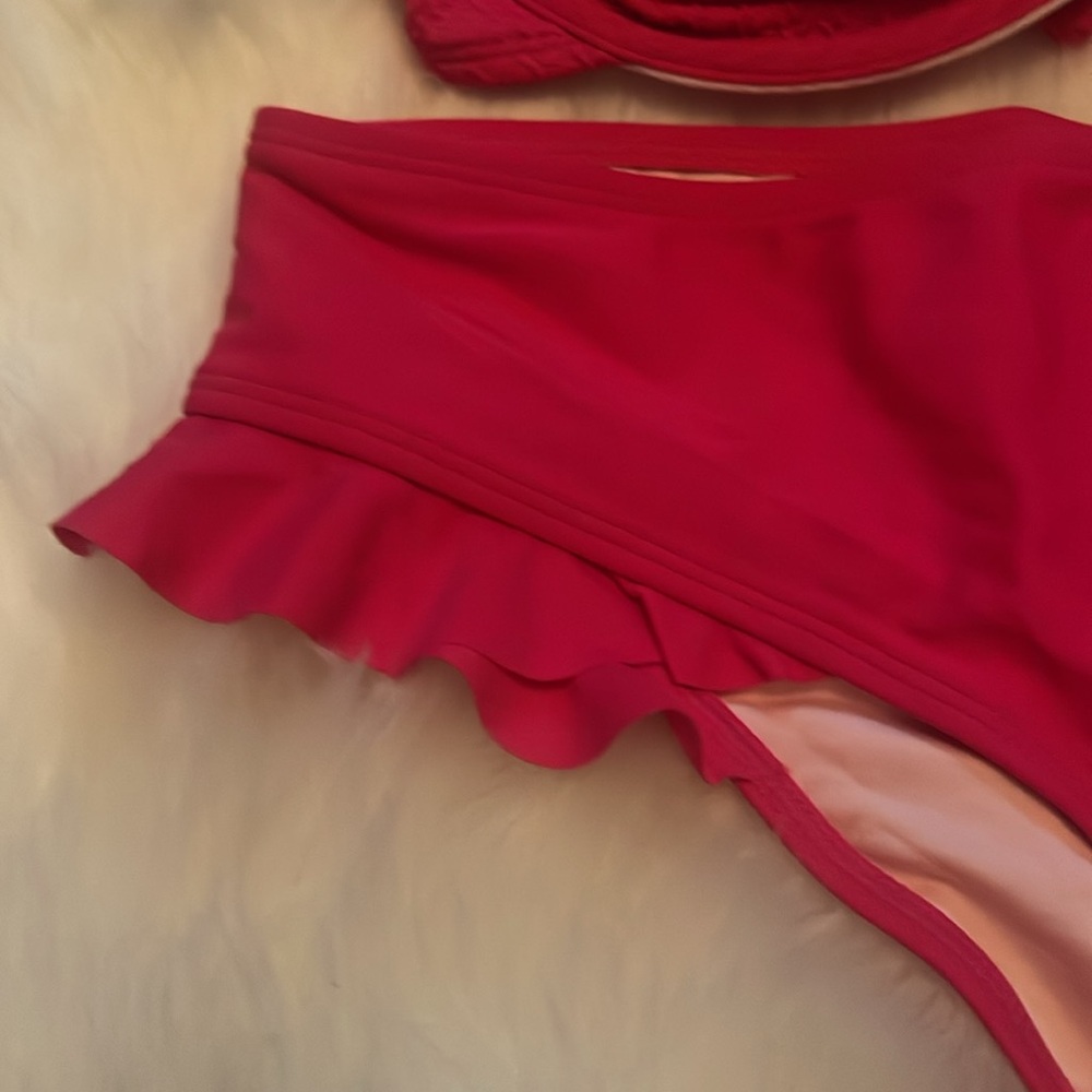 Red Bikini Set - Picture 2 of 5